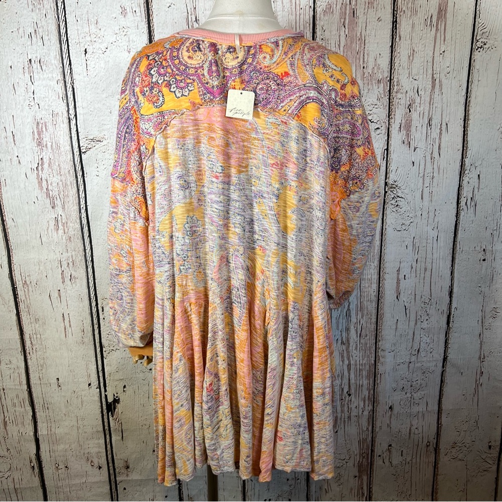 πHPπ NEW NWT Free People Making Circles Longline T-Shirt Tunic Paisley Small - Picture 4 of 14
